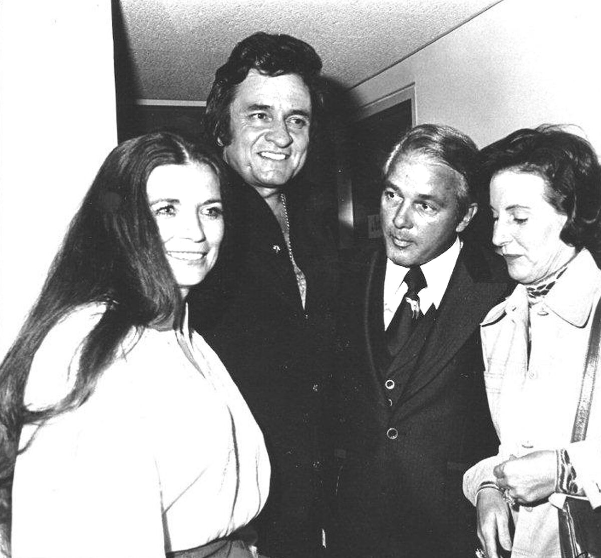 75-Johnny Cash, June Carter, E, Elaine
